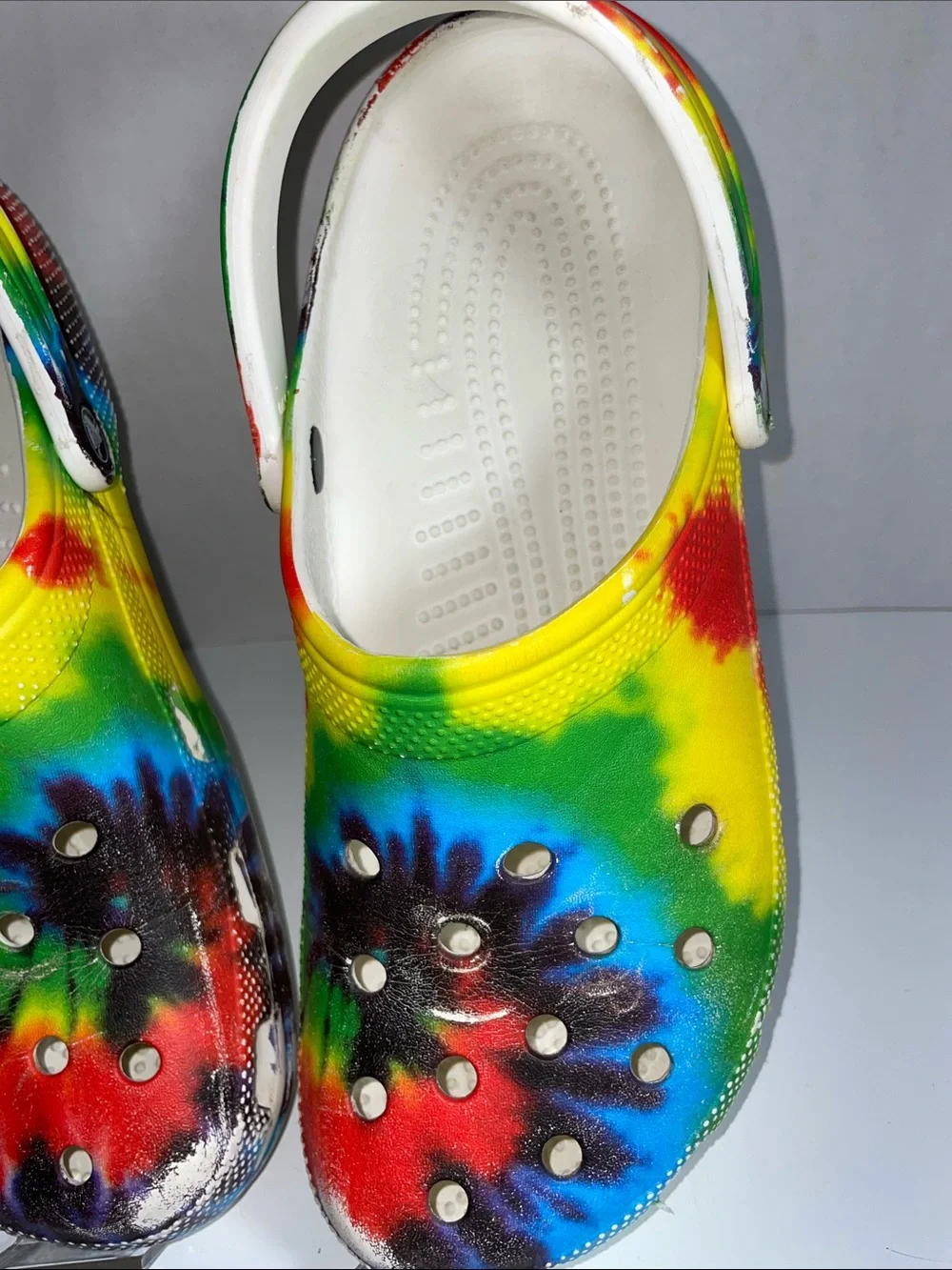 Crocs Classic Tie-Dye Graphic Clog. - Rainbow M13 W11  Unisex